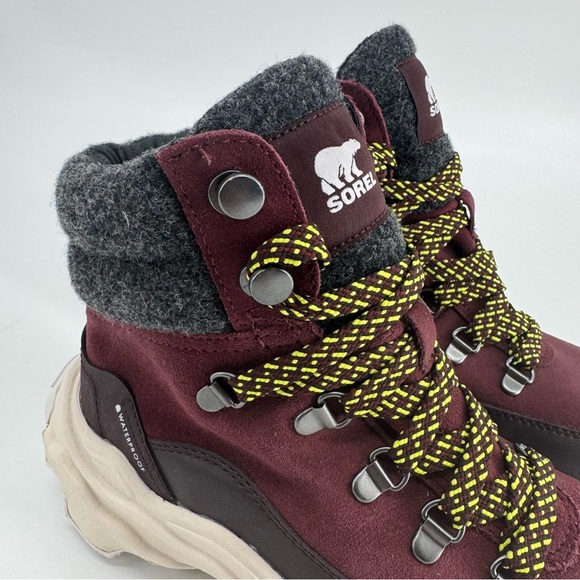 SOREL Woman’s Kinetic Breakthru Conquest Waterproof Snow Boot Size 7.5 - Picture 6 of 11